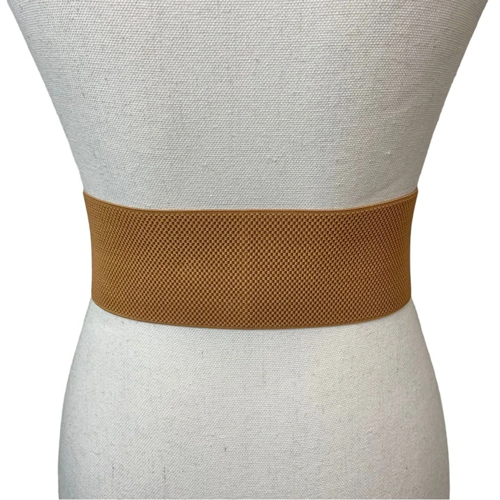 VINTAGE Faux Fur & Jeweled Heart Stretch Belt